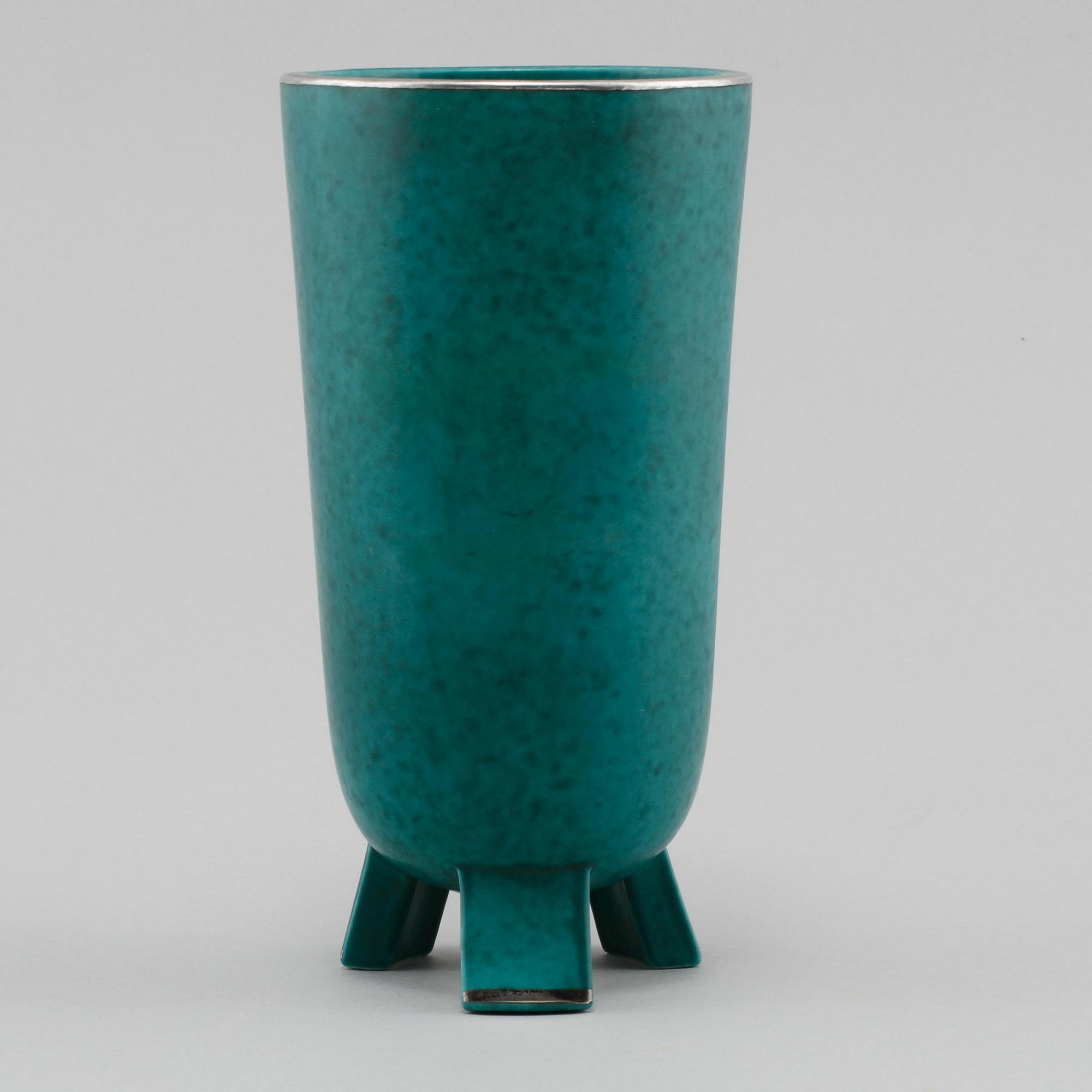 VAS, stengods, "Argenta", Gustavsberg, omkring 1900-talets mitt.