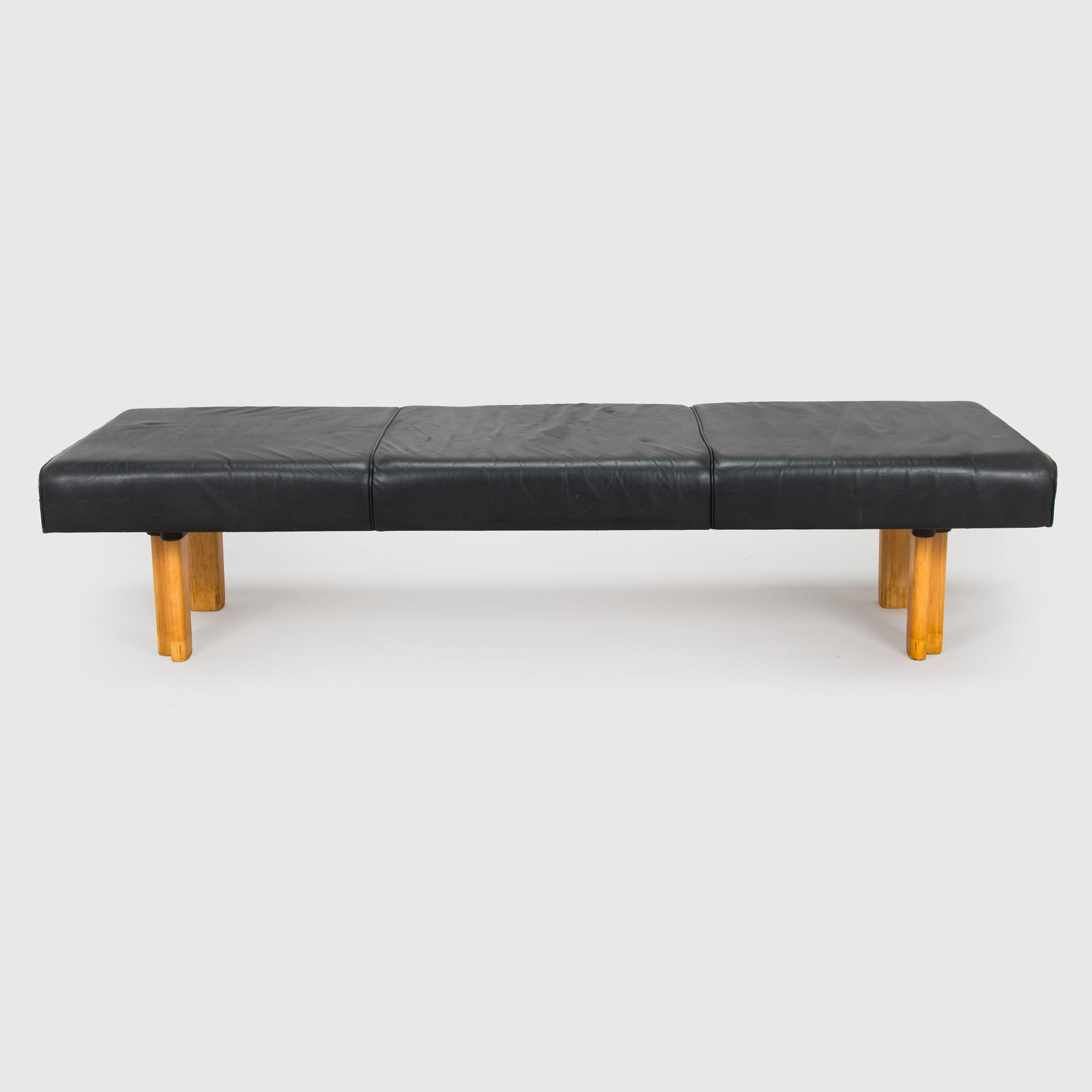 Alvar Aalto, a 1960s bench.