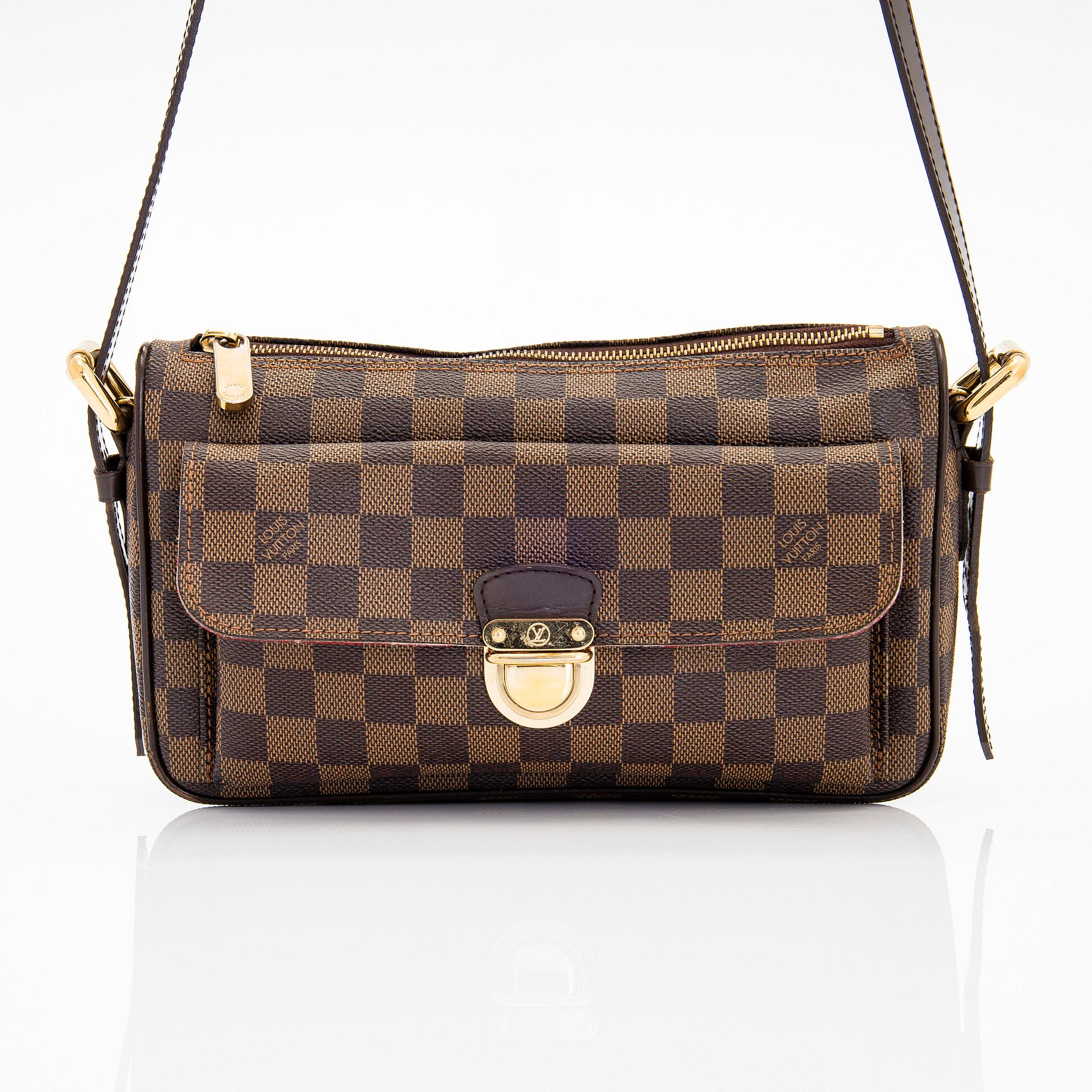 Louis Vuitton, a Damier Ebene 'Ravello GM' bag.