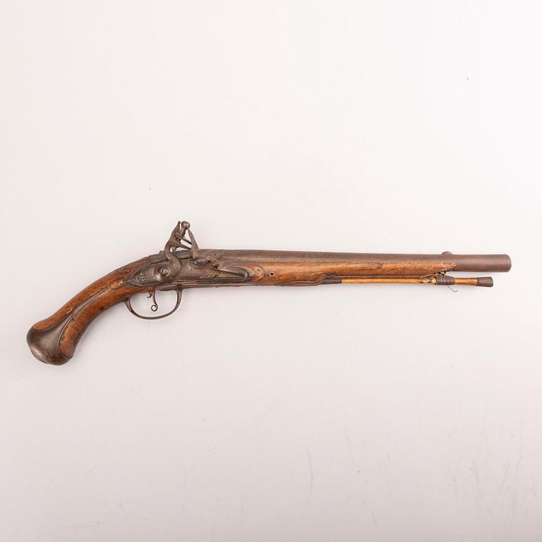 A Pierre Formentin flintlock pistol, 18th Century latter part.