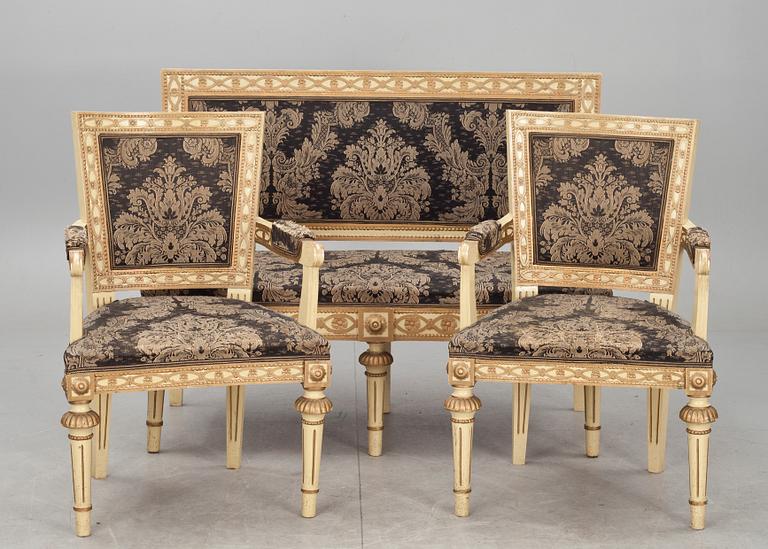 SOFFA och KARMSTOLAR, ett par, gustaviansk stil. Omkring 1900.