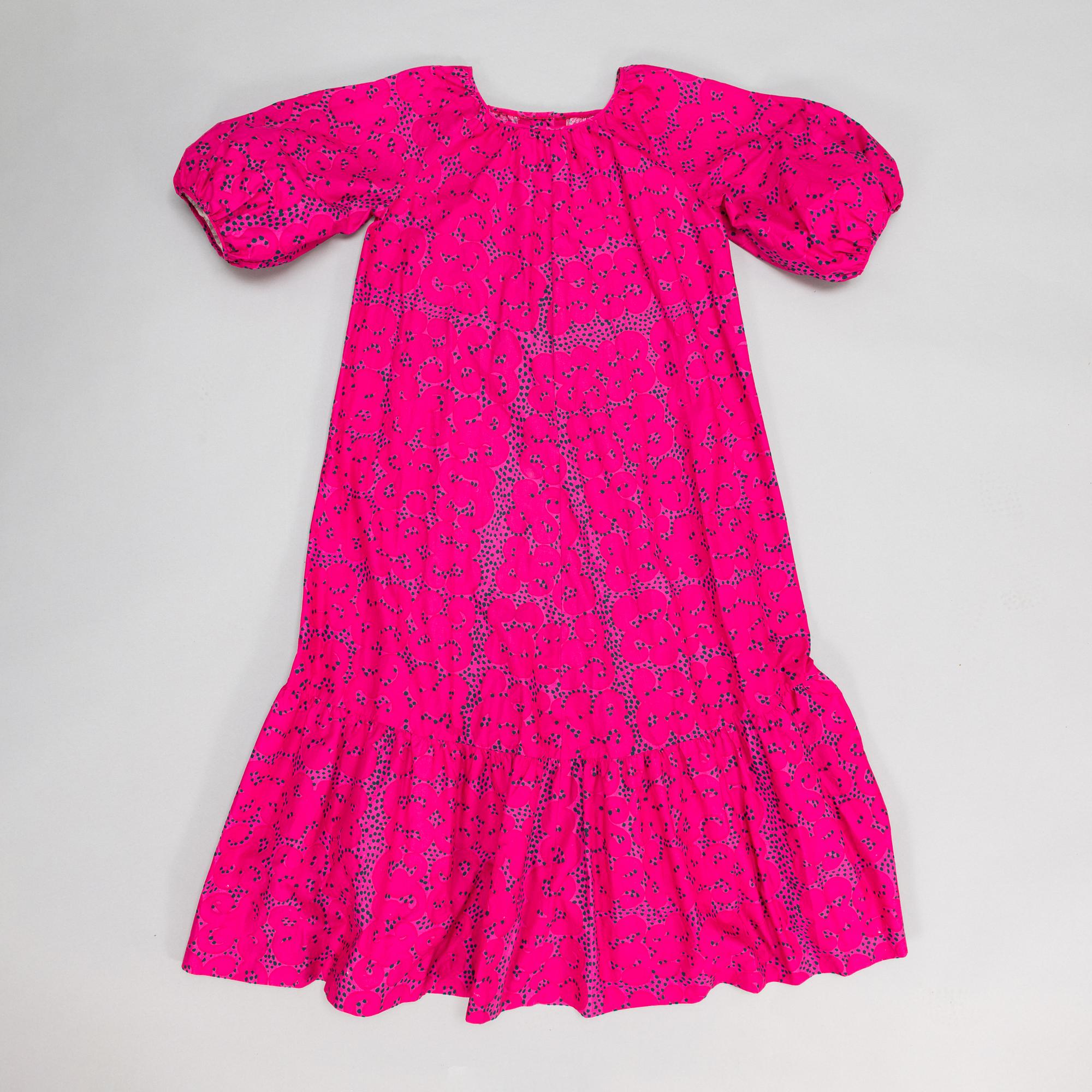 Marimekko, "Rakkauskirje" klänning, mönster "Tarha", av Annika Rimala, 1963.
