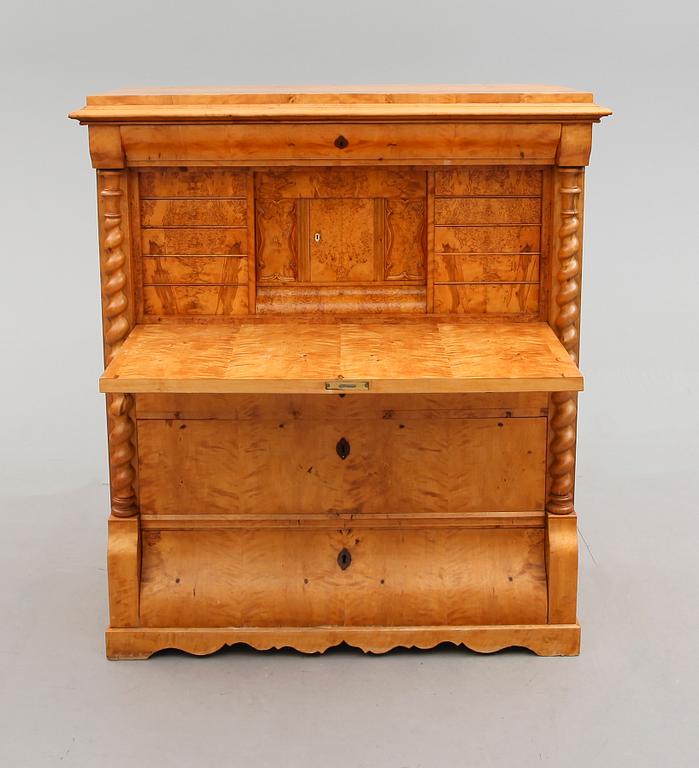 CHIFFONJÉ, Karl Johan, 1800-talets mitt.