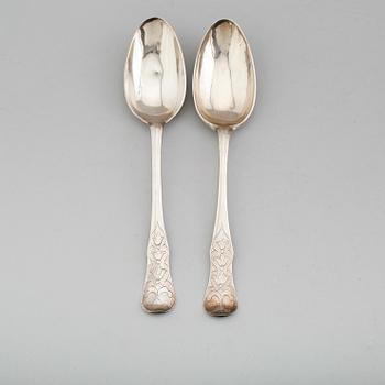 MATSKEDAR, 1 par, silver, Samuel Lyberg, Borås 1781. Vikt ca 103 gram.