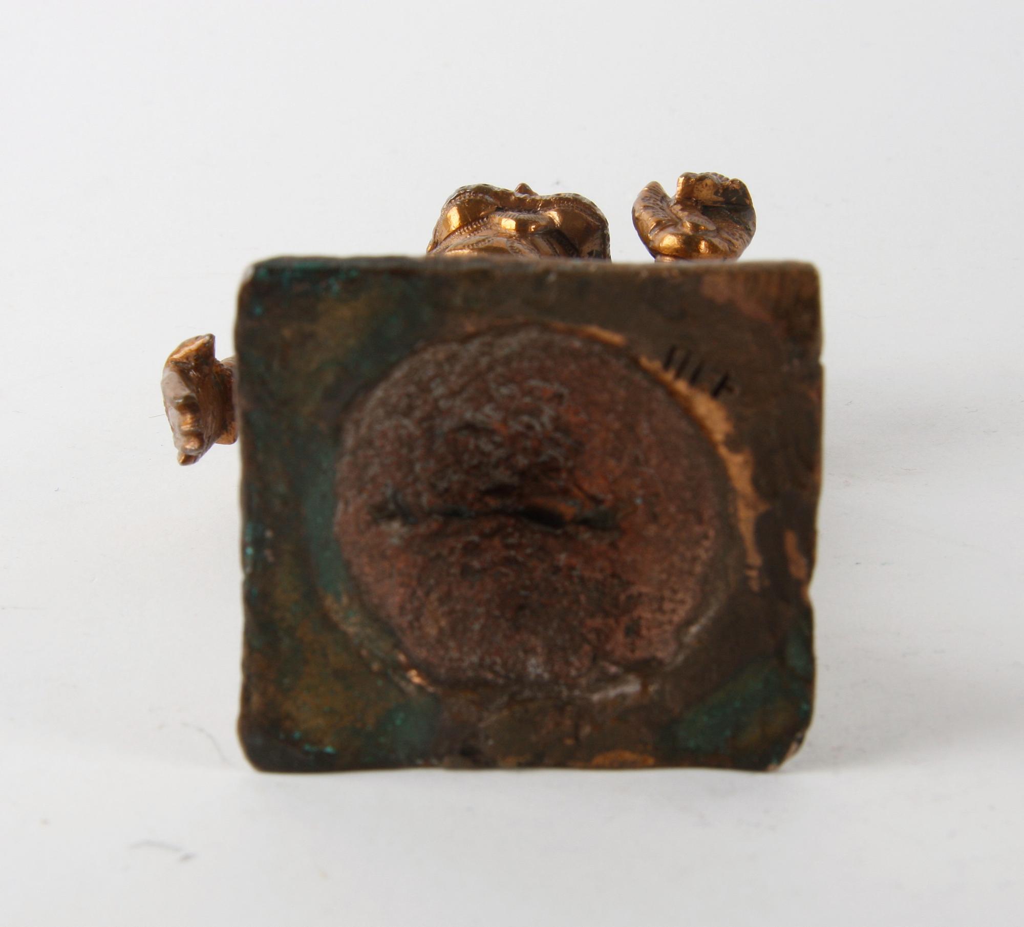 RÖKELSEKAR, FIGURIN, 1+2, brons mm. 1900-tal.