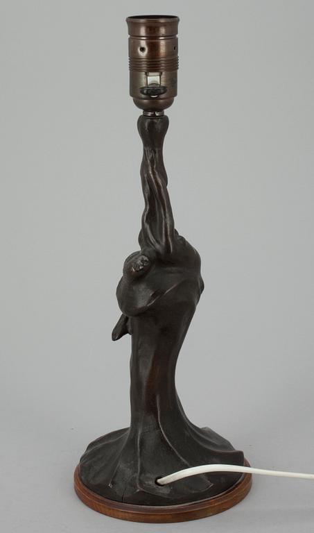 PÖYTÄVALAISIN, metallia, jugend, noin 1900-luku.