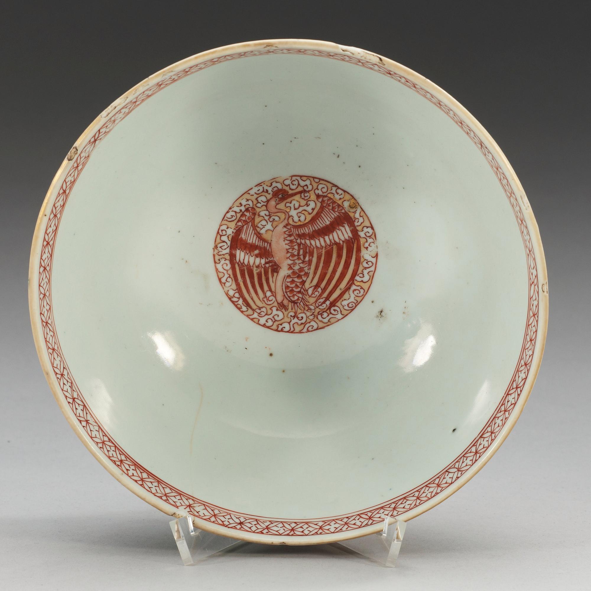 A famille verte bowl, Qing dynasty, Kangxi (1662-1722).