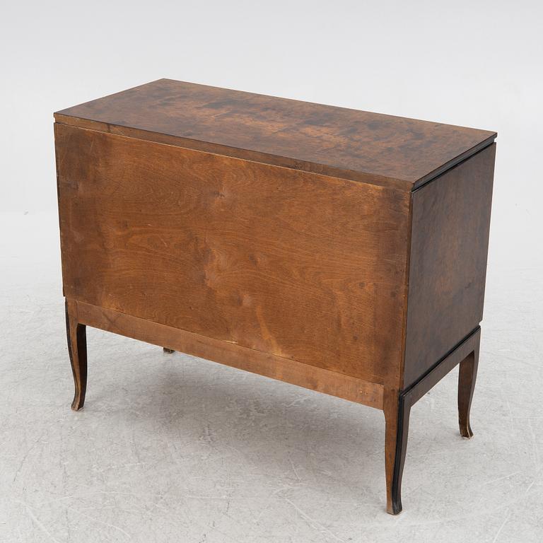A 1920's serving cabinet/sideboard.