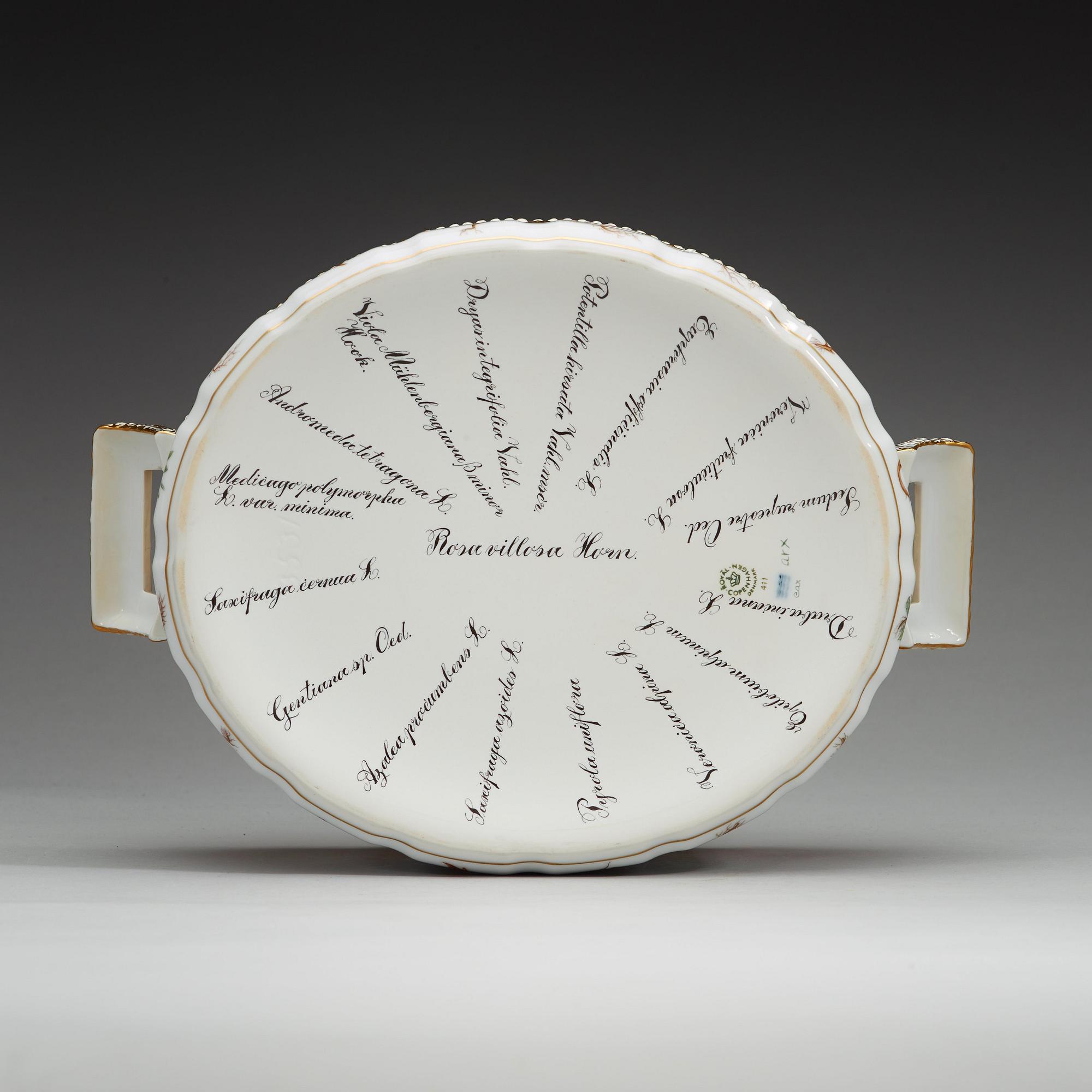 GLASSKÖLJARE, porslin. "Flora Dancia", Royal Copenhagen, Danmark, 1900-tal.