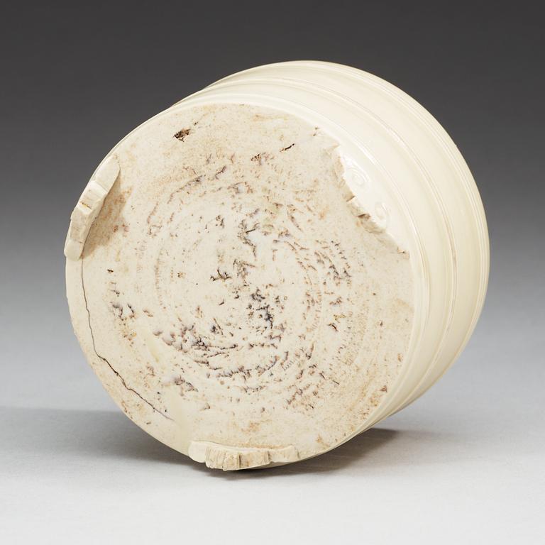 A blanc de chine censer, Qing dynasty, Kangxi (1662-1722).