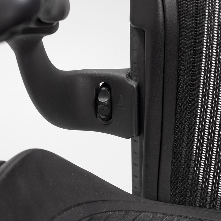 Don Chadwick/Bill Stump, an 'Aeron' swivel office chair, Herman Miller.