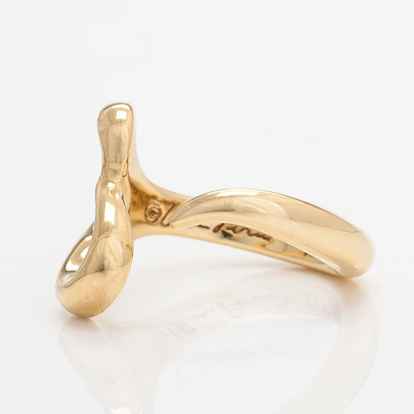 Tiffany & Co, Elsa Peretti, sormus, "Open Heart", 18K kultaa.