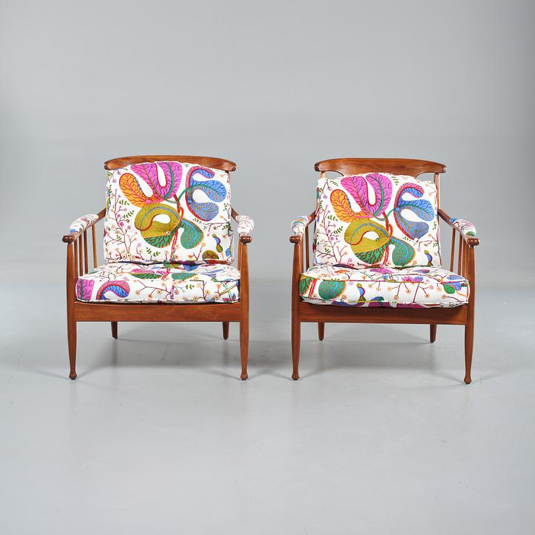 FÅTÖLJER, ett par, "Skrindan", Kerstin Hörlin-Holmquist, OPE, Jönköping, 1900-talets andra hälft.