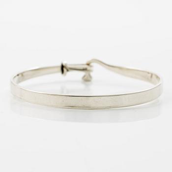 Vivianna Torun Bülow-Hübe, sterling silver bangle, for Georg Jensen.