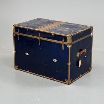 KOFFERT, 1900-talets första hälft.