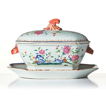 A famille rose tureen with cover and a serving dish, Qing dynasty, Qianlong (1736-95).