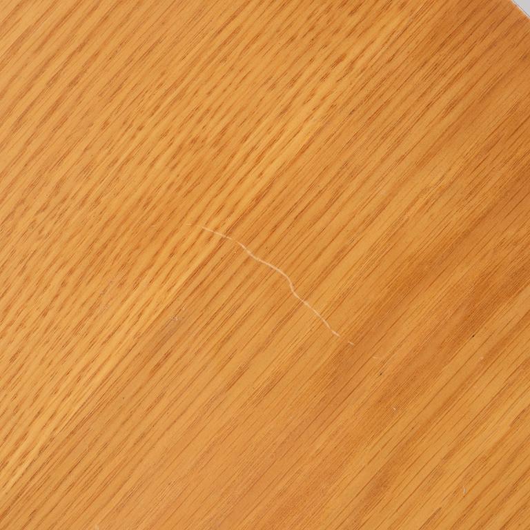 Dining table, "Social", Decotique, contemporary.