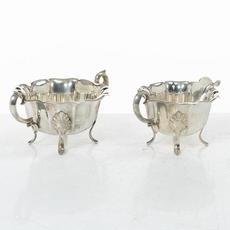Th Marthinsen, sugar bowl and cream jug, silver, Tönsberg, Norway, first half of the 20th century.