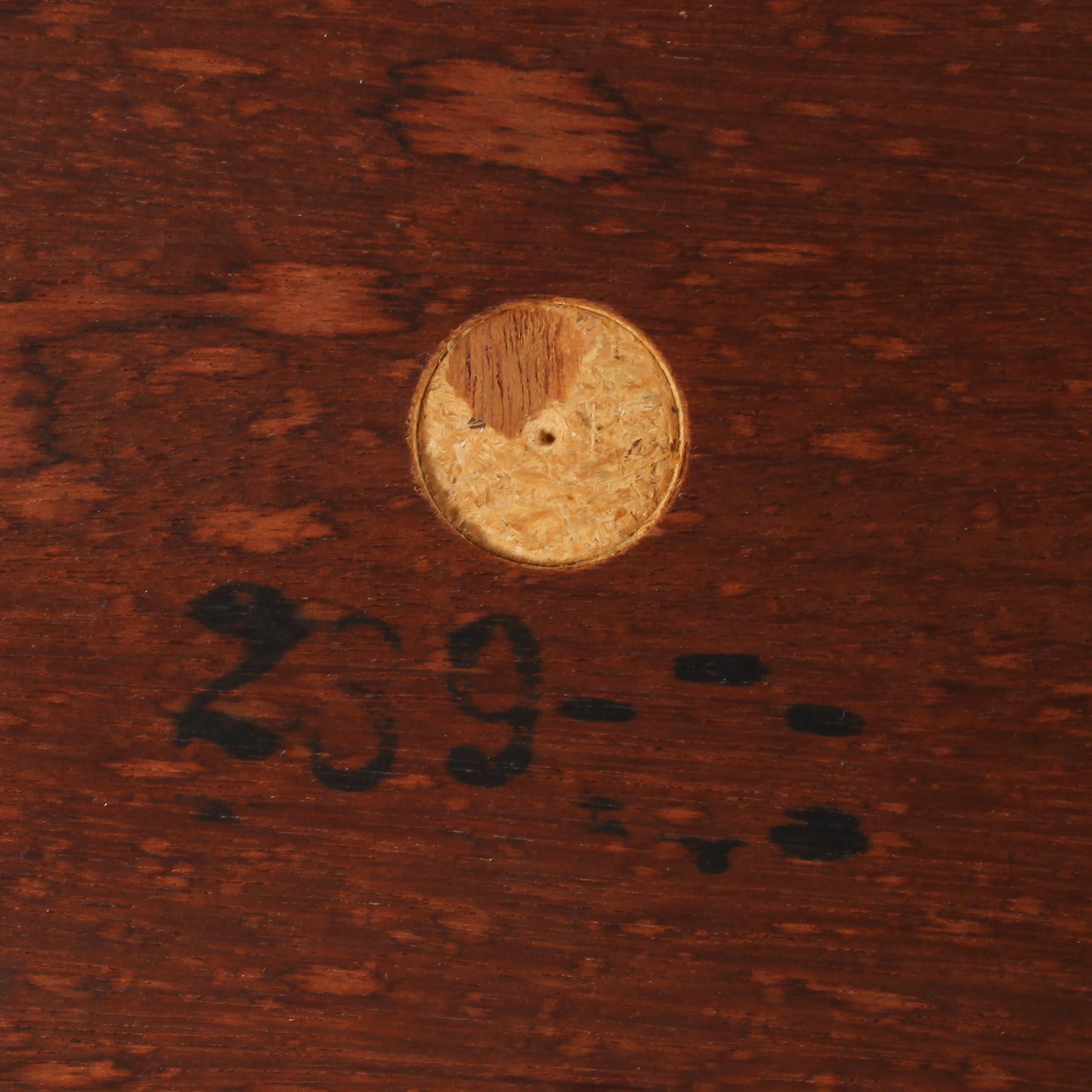 SIDEBORD, 2 st, Silkeborg, Danmark, omkring 1900-talets mitt.