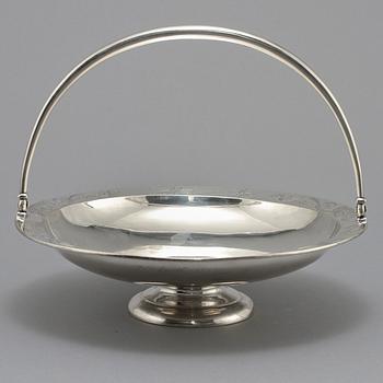 BRÖDKORG, silver, Clement, Danmark, 1873. Vikt 455 g.