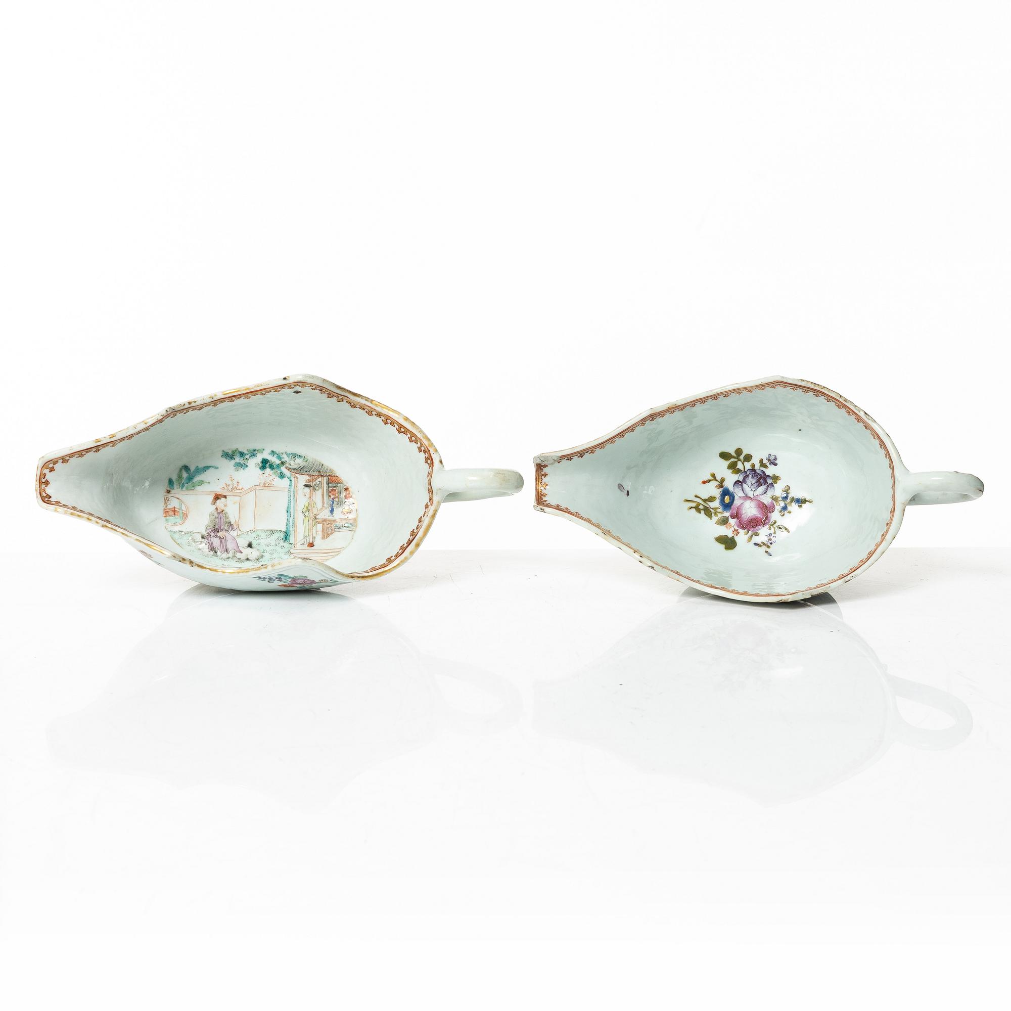 Two Chinese famille rose porcelain sauce boats, Qing dynasty, Qianlong (1736-95).