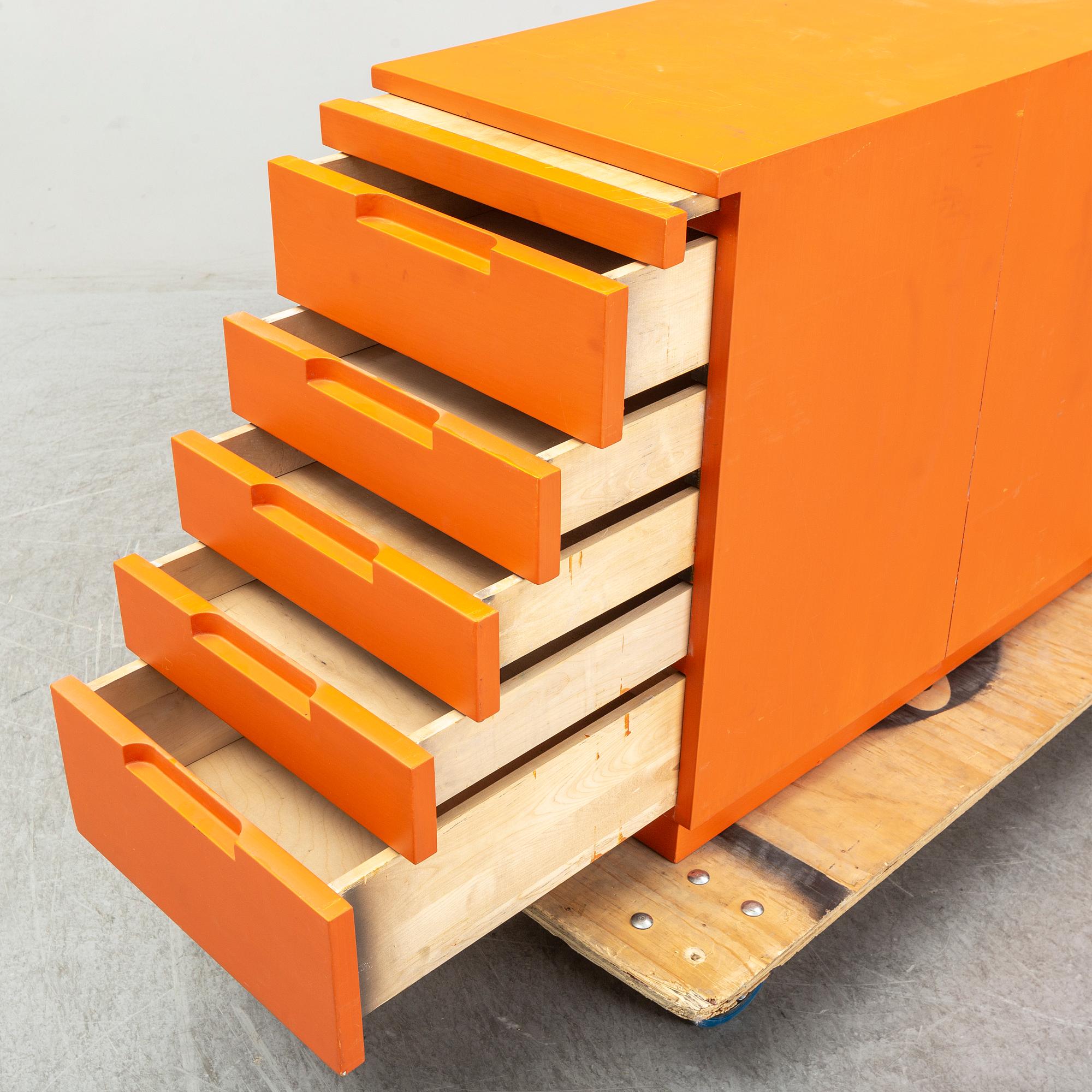 ALVAR AALTO, a model B96 chest of drawers, 1960/70s.