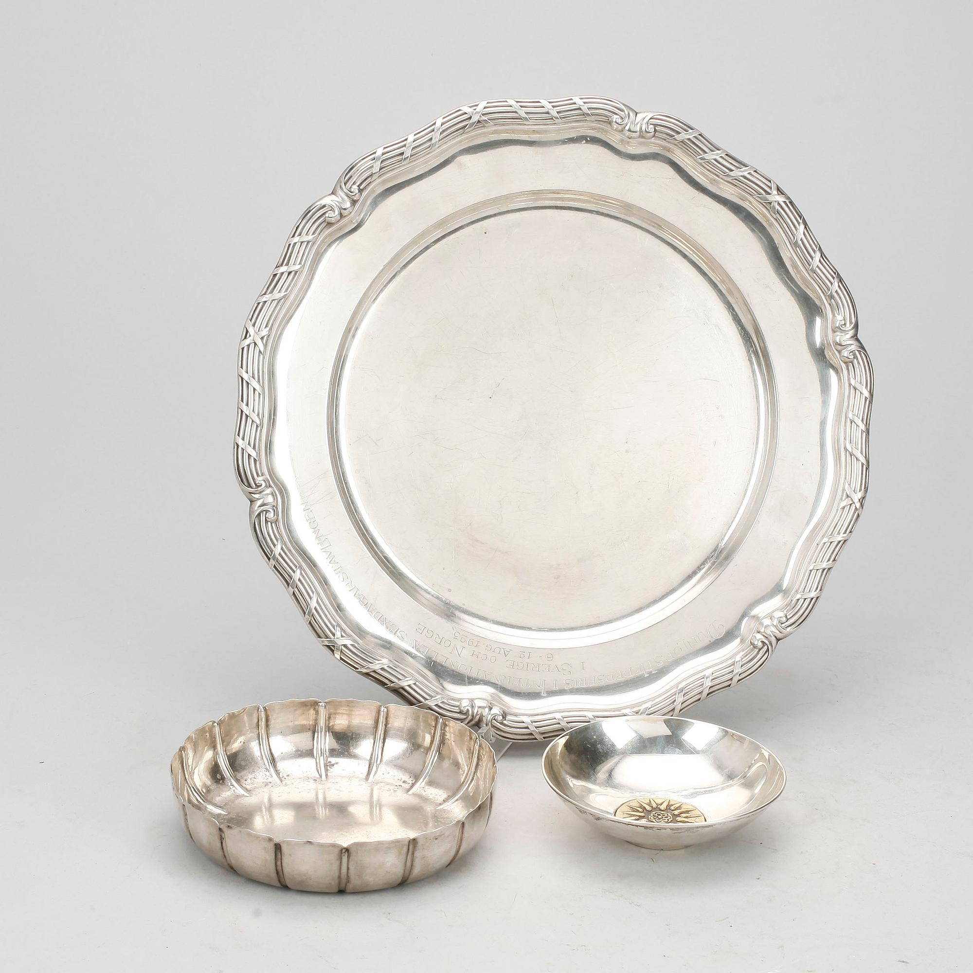 PARTI SILVER, 3 delar, bl a C G Hallberg, 1923, Stockholm. Totalvikt ca 919 gram.