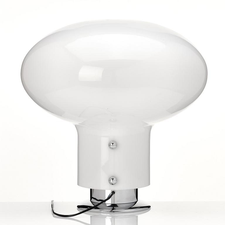 Studio Celli - Tognon, a table lamp "Leuke 2002", Stilnovo, Italy, post 1971.