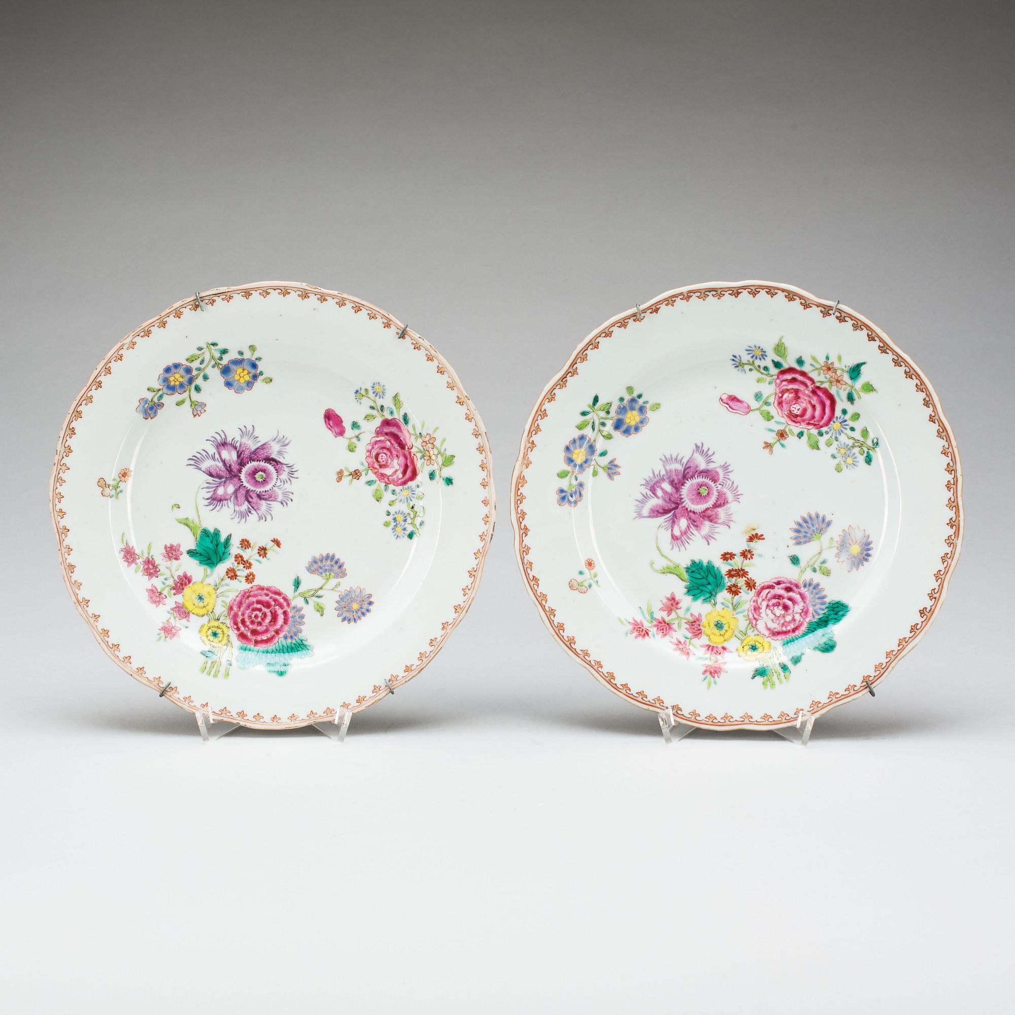 TALLRIKAR, ett par, porslin, Kina 1700-tal.