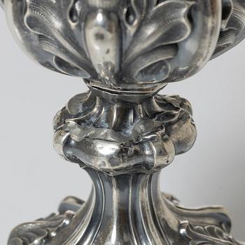 A silver goblet, possibly German, 19th Century.