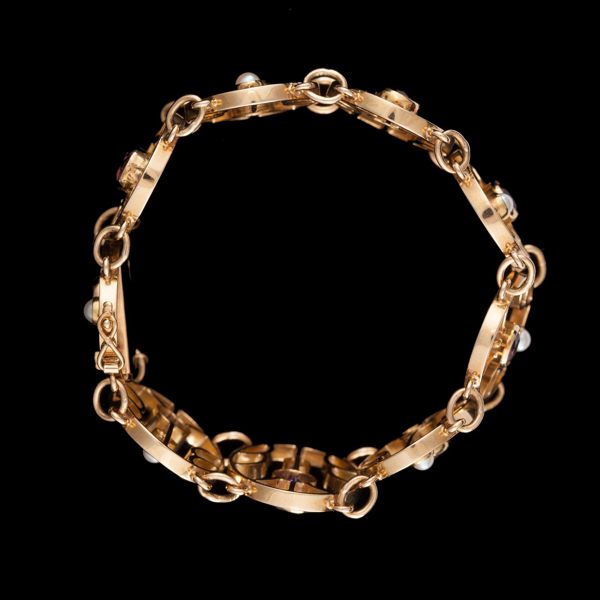 An amethyst and cultured pearl bracelet.