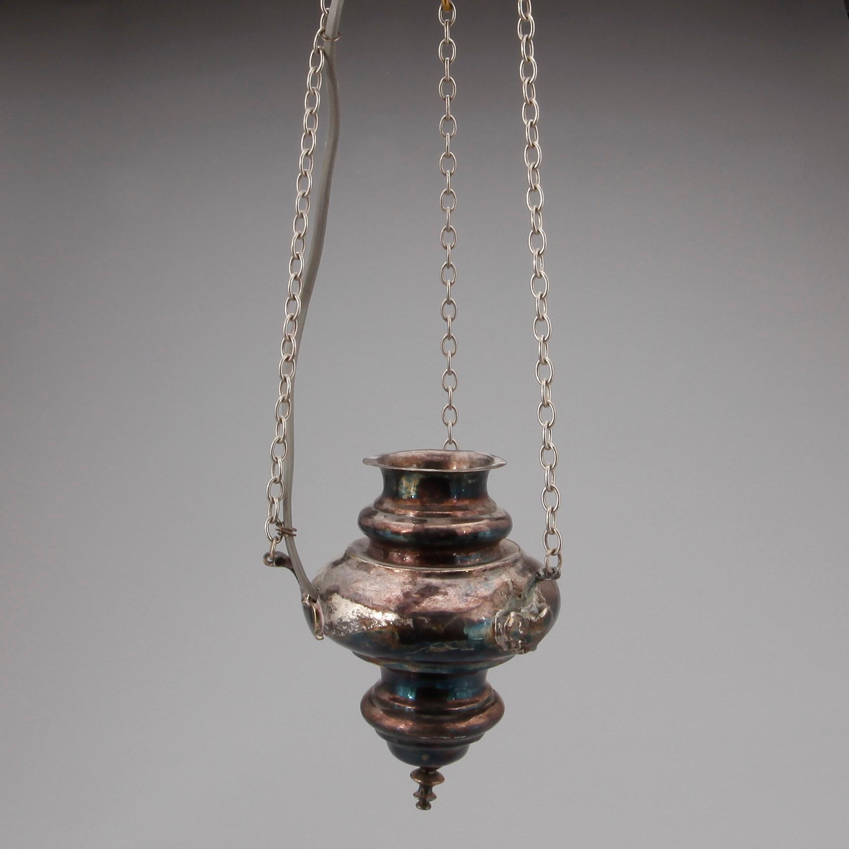 OLJELAMPA, för tak. Höjd 34 cm.