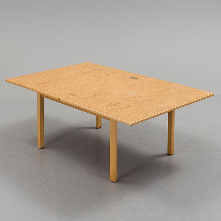 BORD, Karl Andersson & Söner, sent 1900-tal.