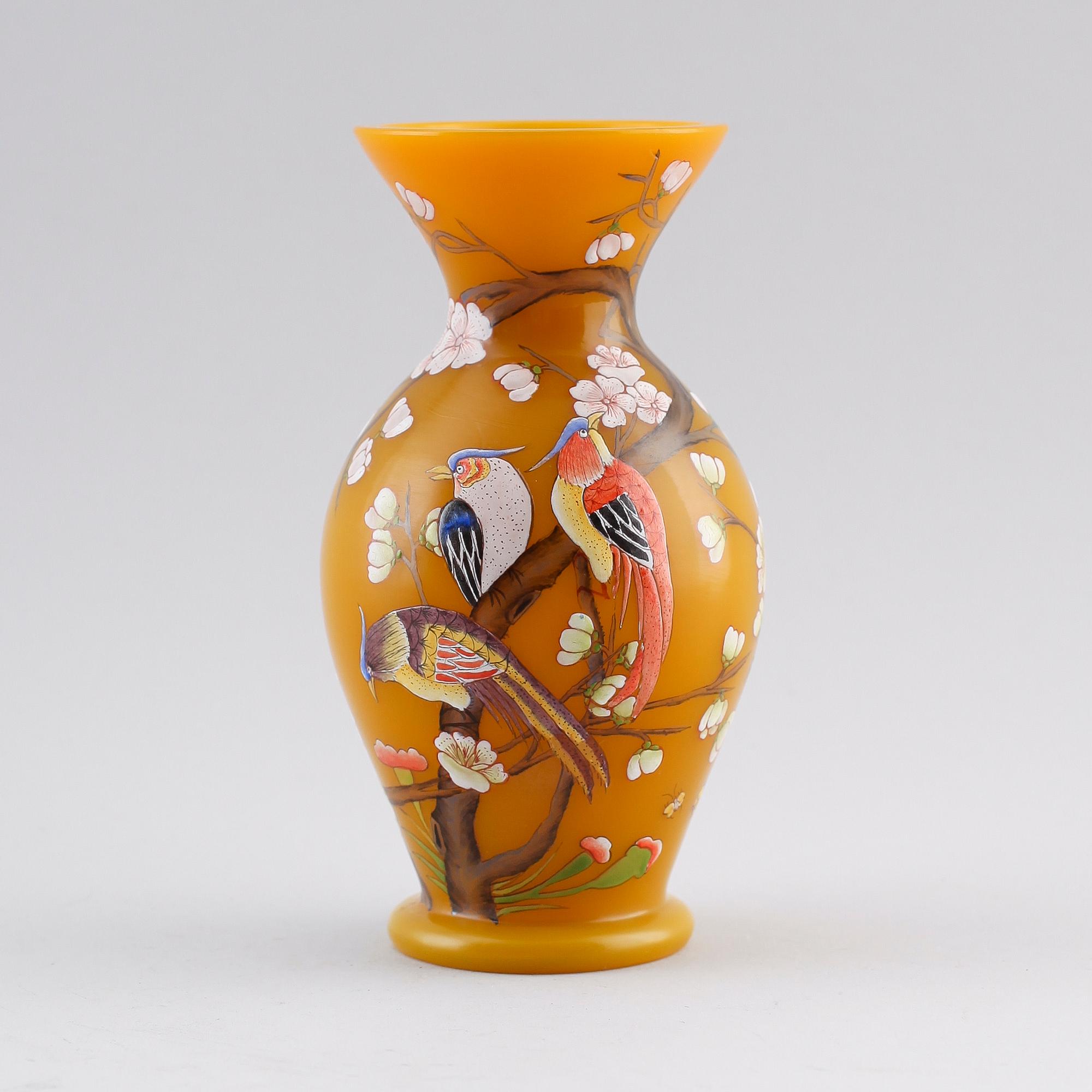 VAS, sk pekingglas, Kina, 1900-tal.