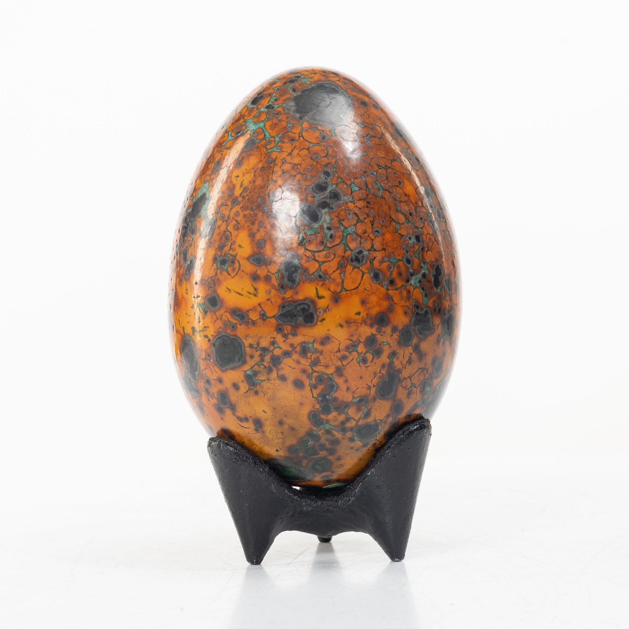 Hans Hedberg, a faience egg, Biot, France.
