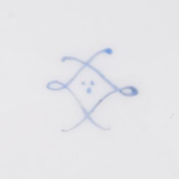 FIVE DECORATIVE PLATES, porcelain, Central Europe, late 19th century and early 20th century.