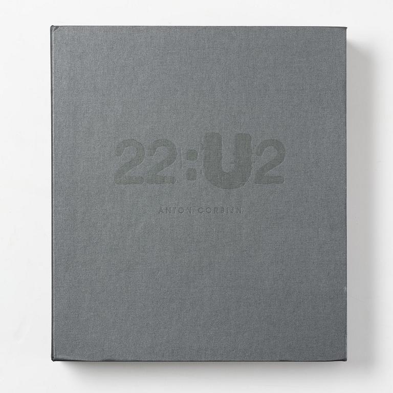 Anton Corbijn, "22:U2", 1982-2003.