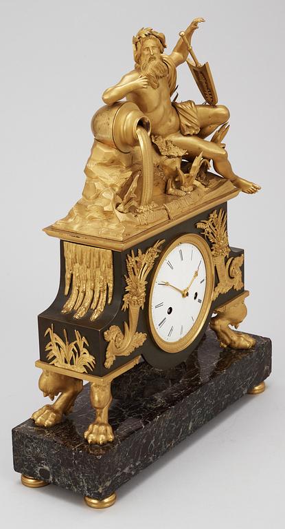 A French Empire early 19th Century mantel clock.