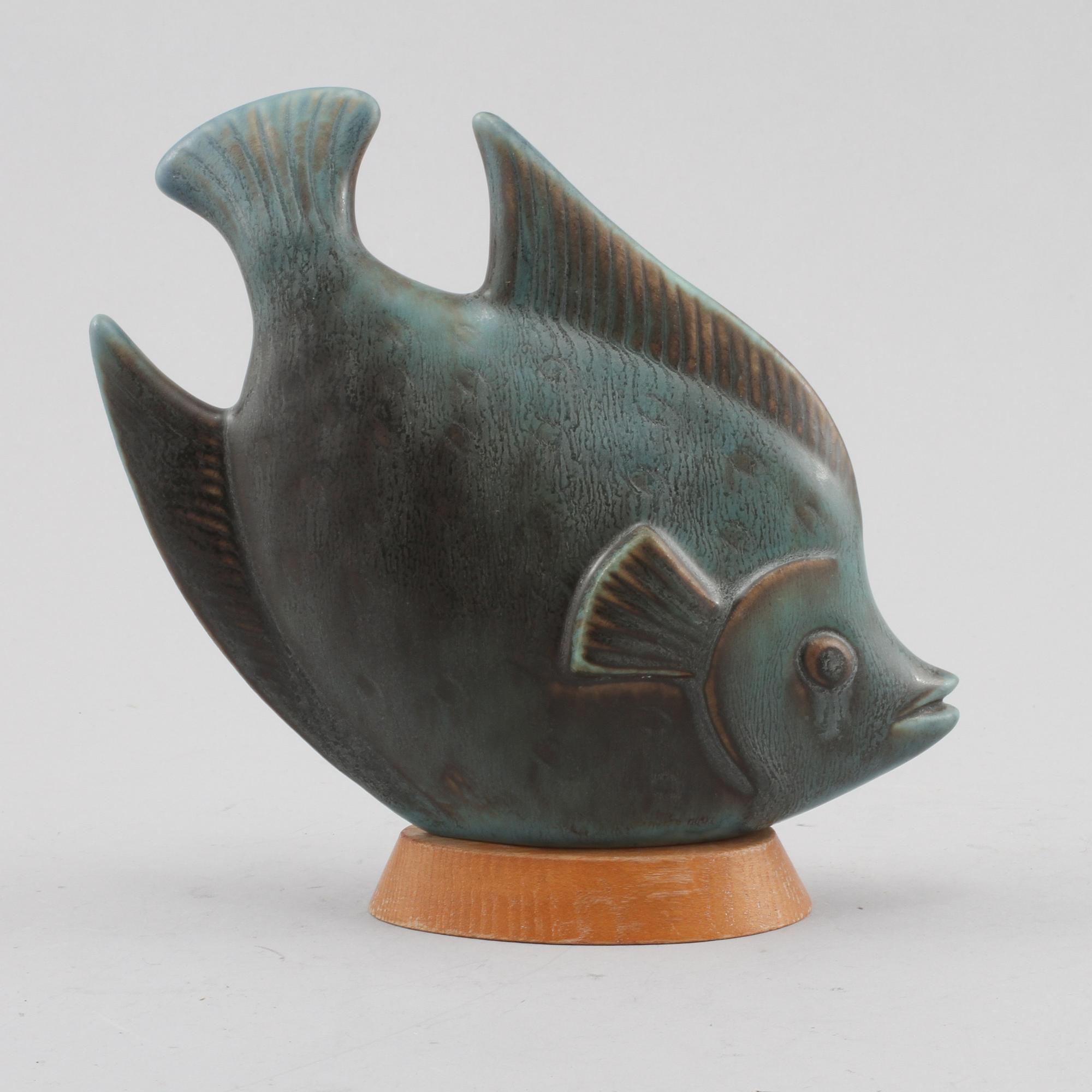 FIGURIN, stengods, Gunnar Nylund, Rörstrand, 1900-tal.