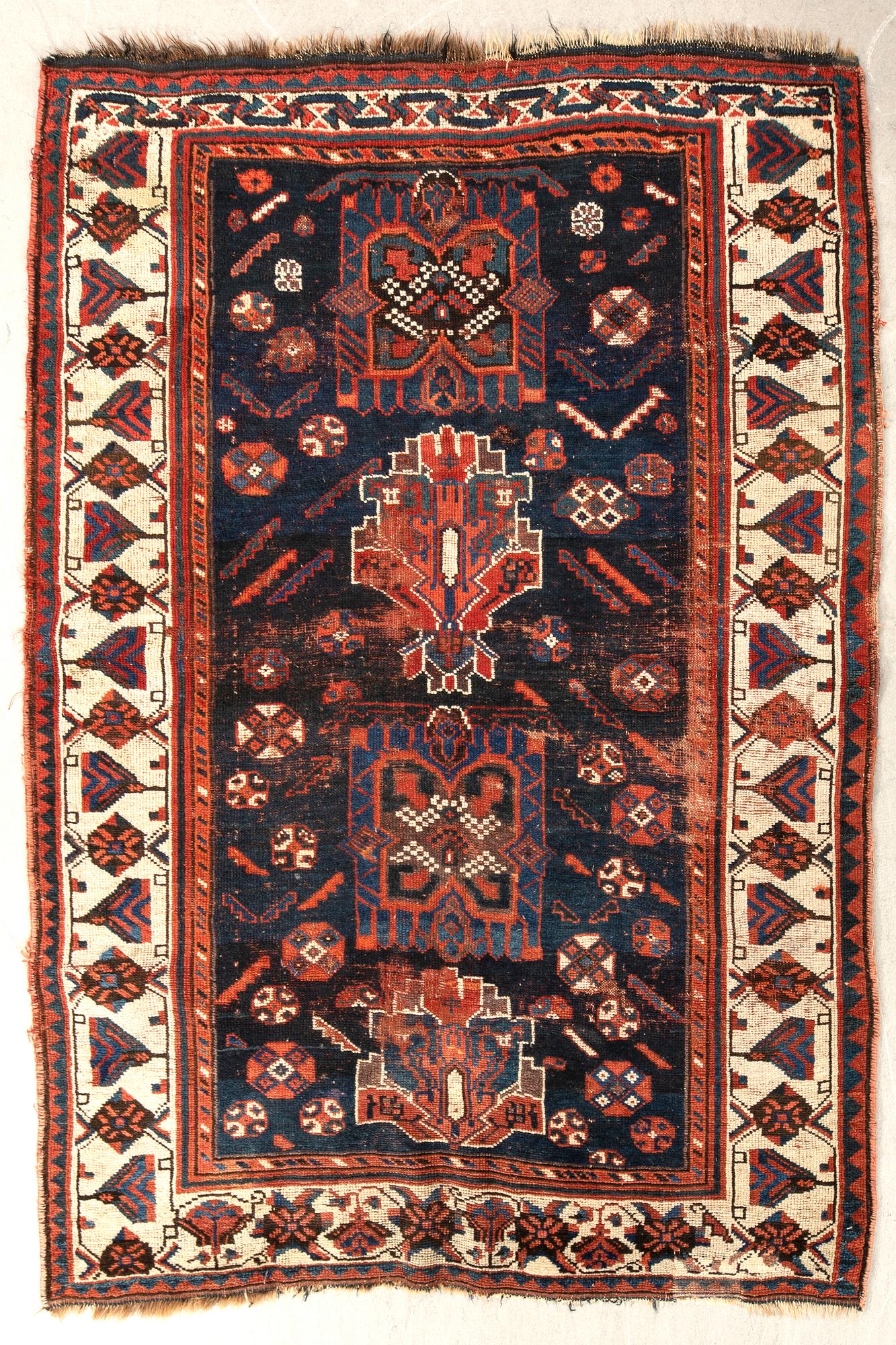 Carpet Kazak semi-antique/antique approx. 84x130 cm.