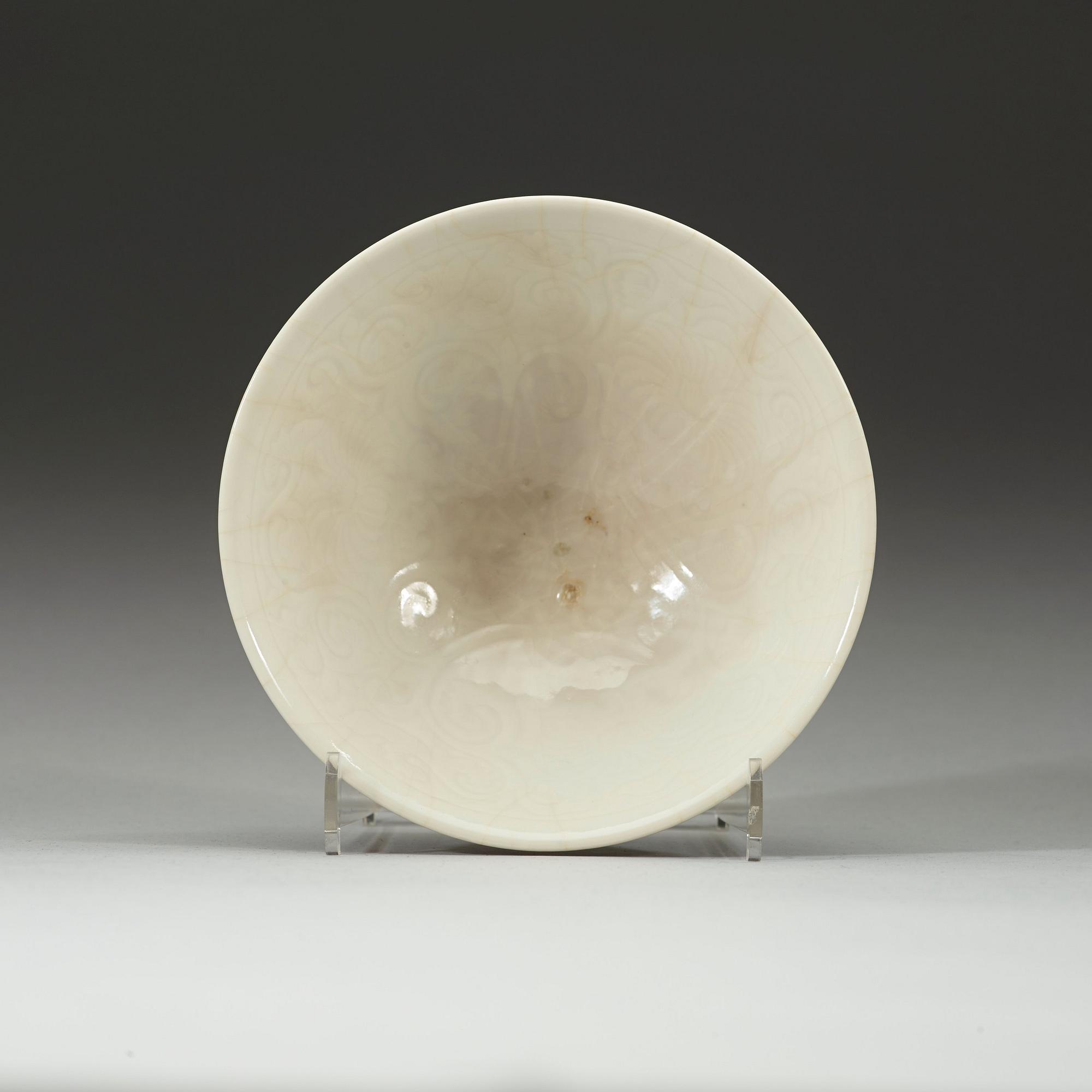 SKÅL, porslin. Qingdynastin, 1700-tal.
