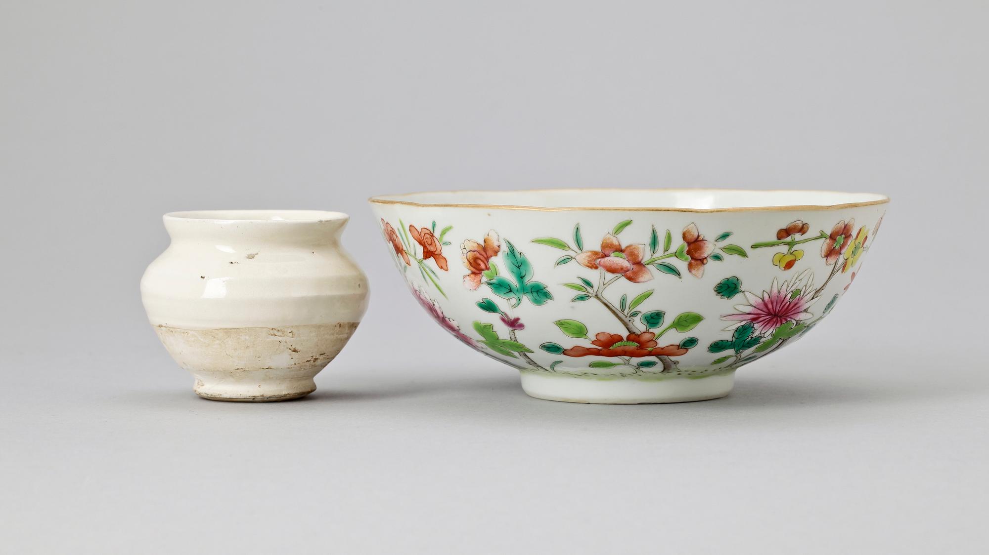 SKÅL samt KRUKA, 2 st, Kina, bl a troligen Qing 1800-tal.