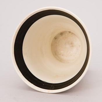 Gerda Thesleff, A ceramic bowl signed GT.