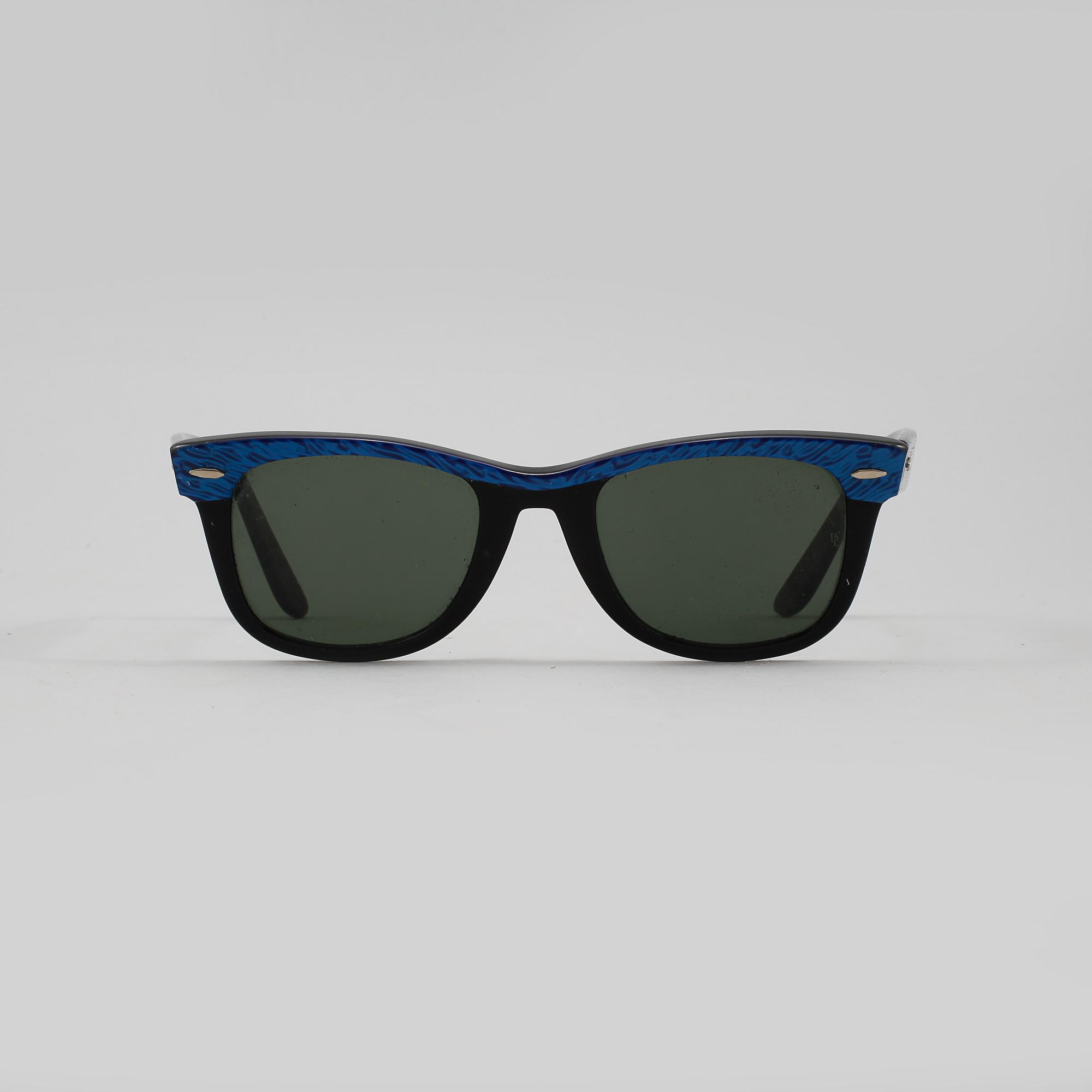SOLGLASÖGON, 2 st, Ray Ban.