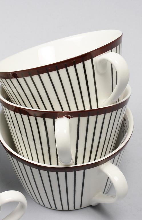 TEKOPPAR med FAT, 6 st, benporslin, "Spisa Ribb", Stig Lindberg, Gustavsberg, 2000-tal.