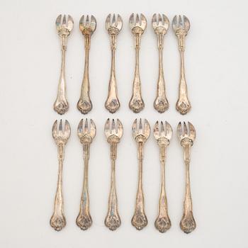 Ostrongafflar, 12 st, silver, Hippolyte Thomas, Paris, Frankrike (1845-55).