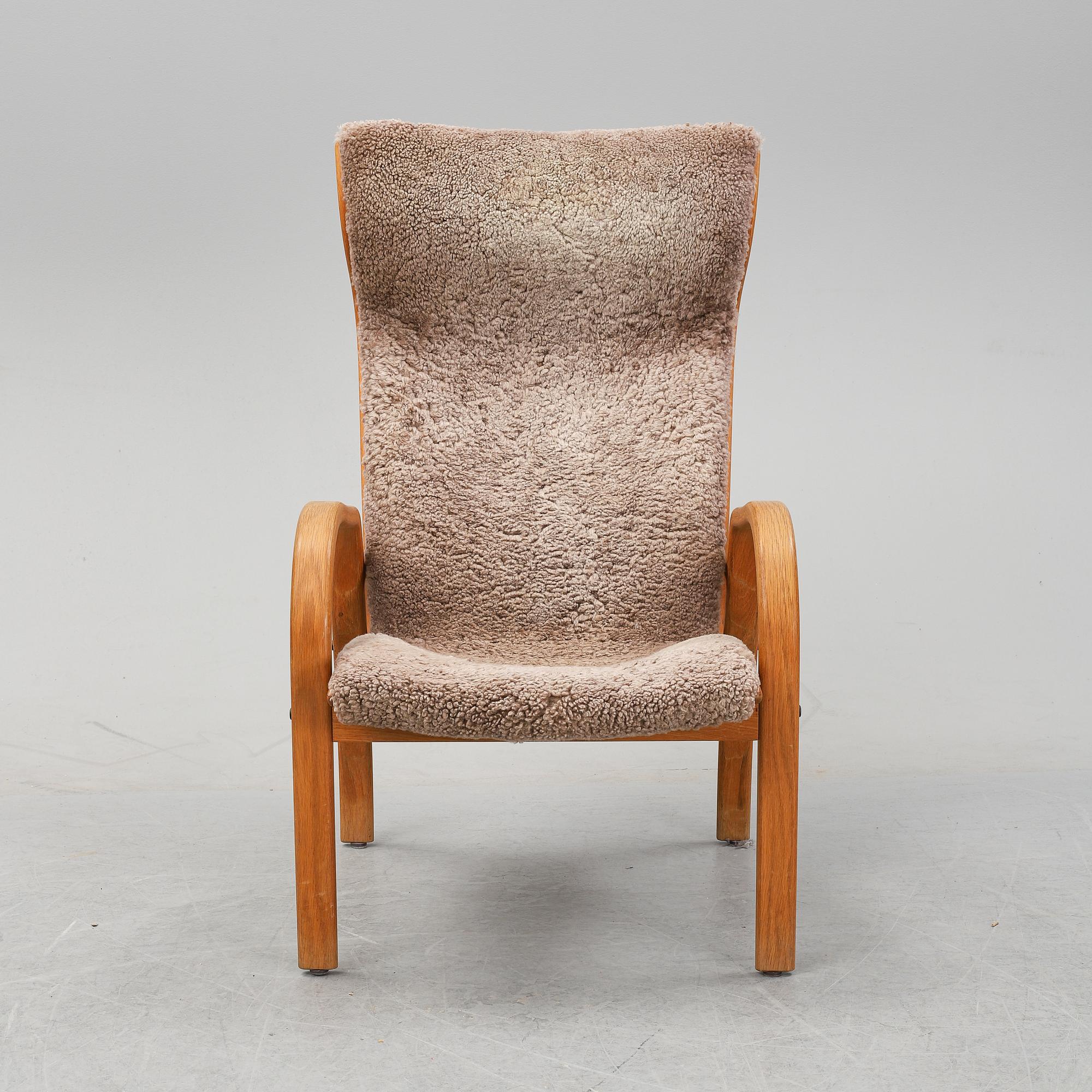 Jan Ekström, a "Gazell" armchair from Conform.