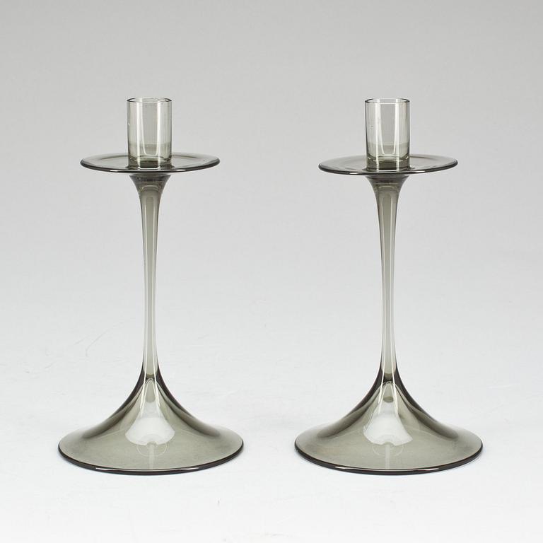 LJUSSTAKAR, ett par, glas, Nils Landberg, Orrefors.