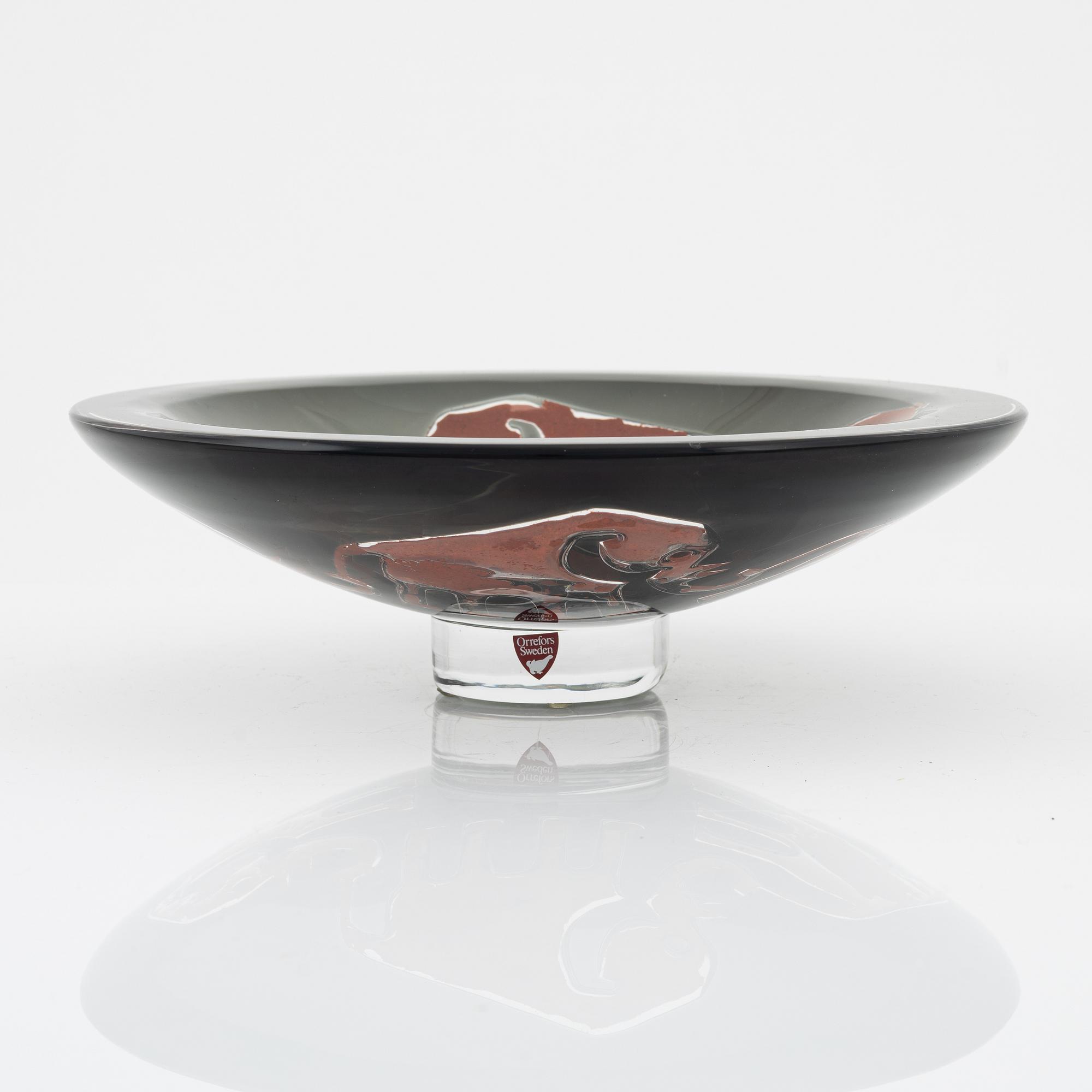 Olle Alberius, skål, glas, Ravenna, "Elefanter", Orrefors Gallery, 1988.