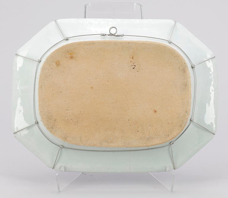 STEKFAT, porslin, Kina, Qianlong (1736-1796).